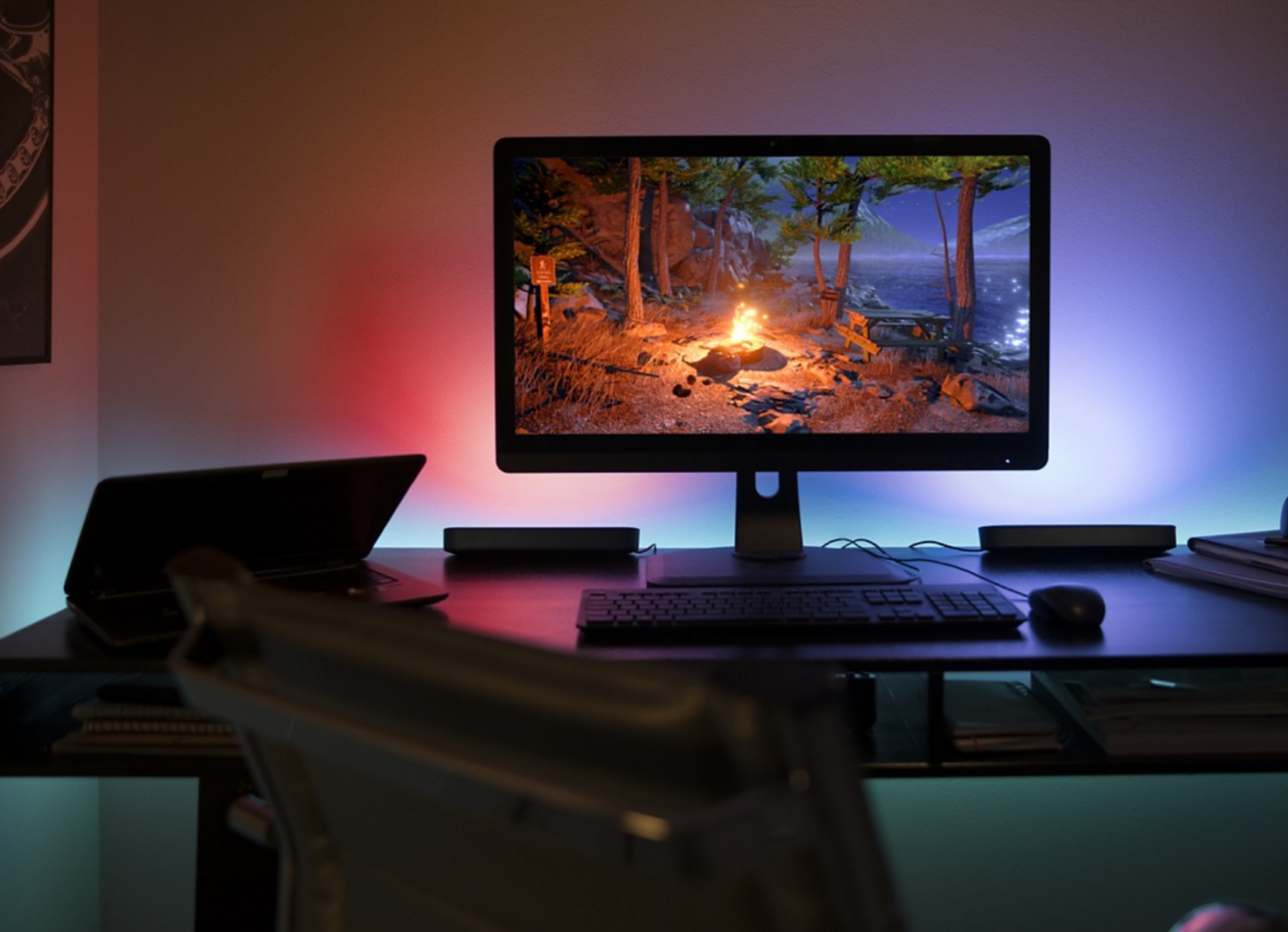 philips_hueplay_hero_lifestyle_2